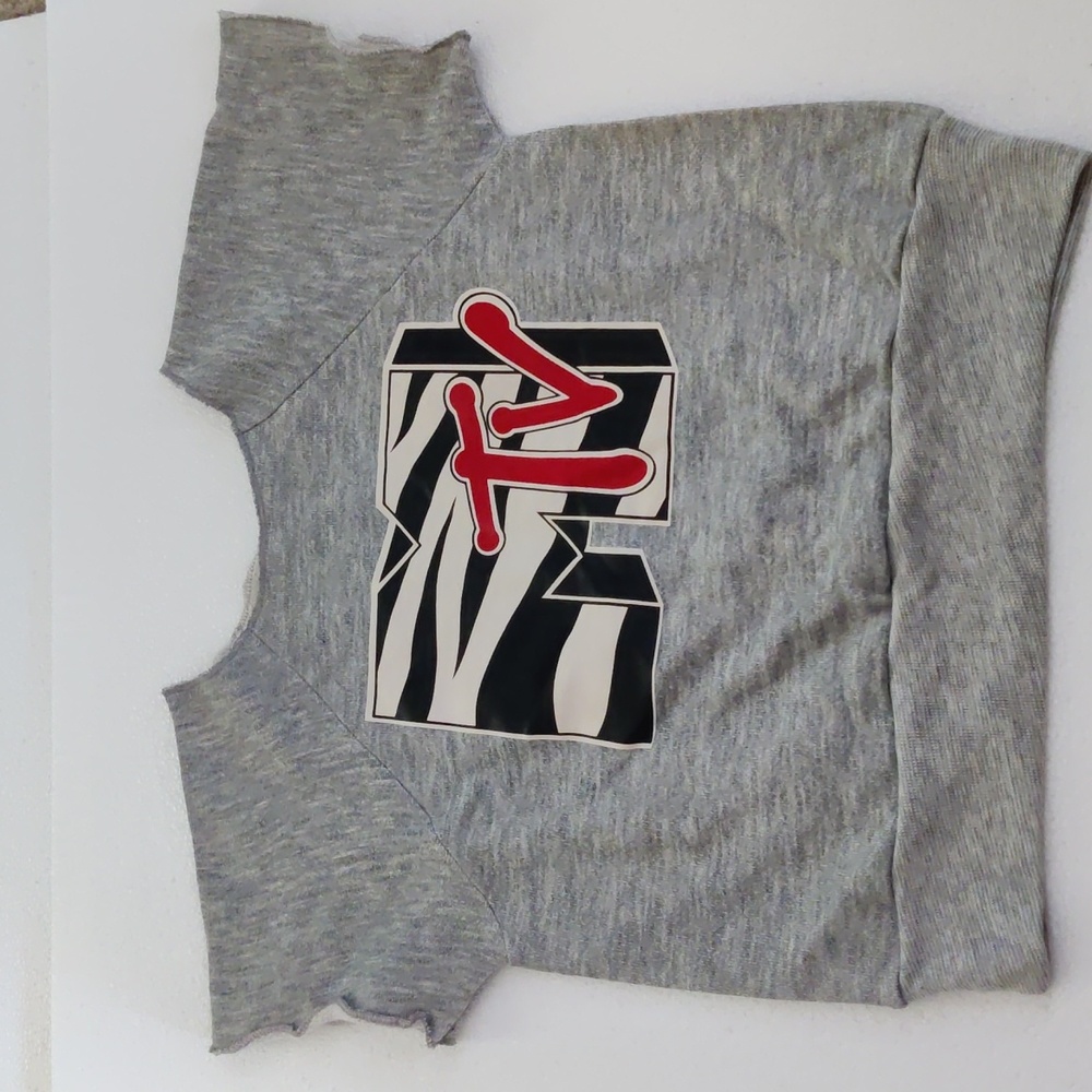 Vintage 1980's MTV Sweatshirt UNISEX Kids size 6/8 Tropix HALLOWEEN